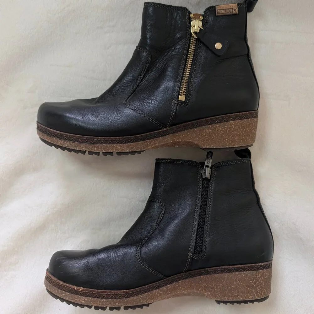 PIKOLINOS GRENADA BLACK LEATHER BOOTIES - WOMENS 37 / SZ 6.5/7 - LIKE NEW - Picture 3 of 9